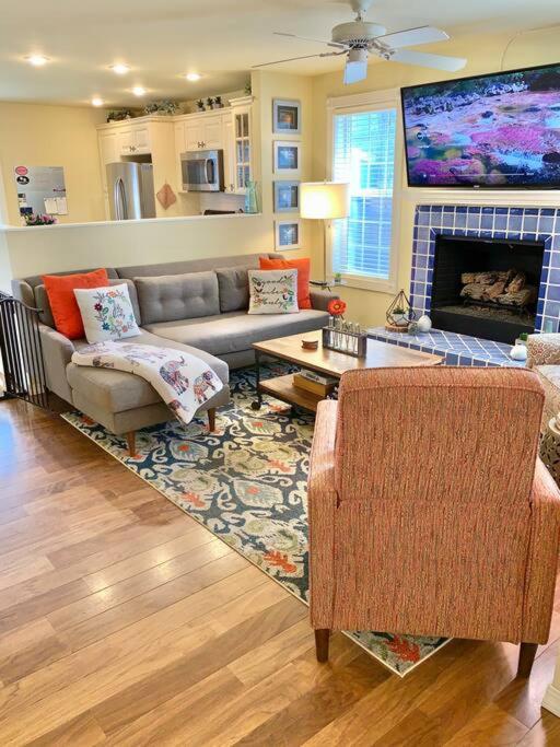 The Comforts' Inn: Mountain Escape Mountainaire Exterior foto